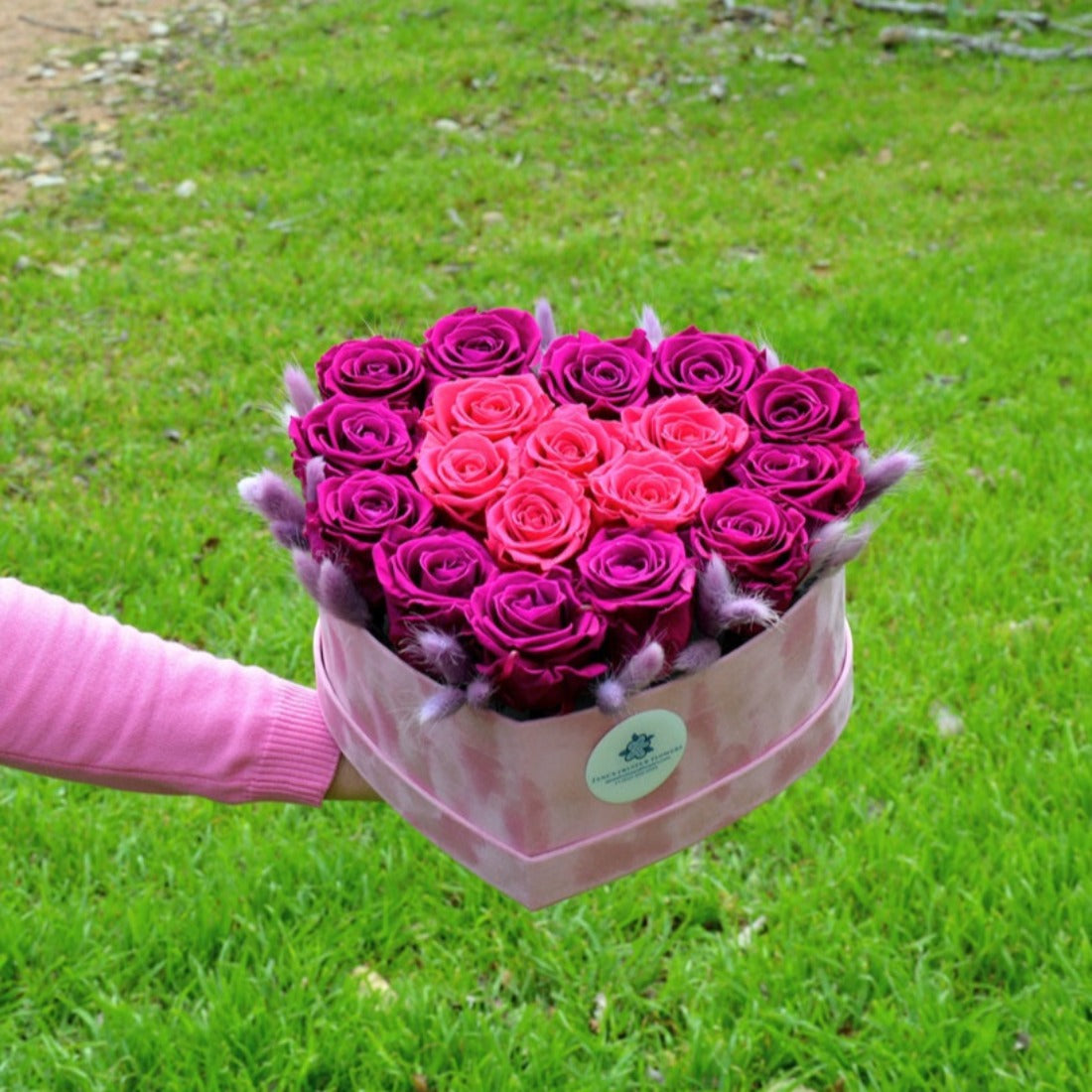 Sweet Berry Bouquet (preserved roses)