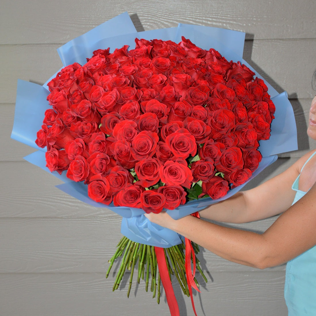 100 Red Roses Bouquet