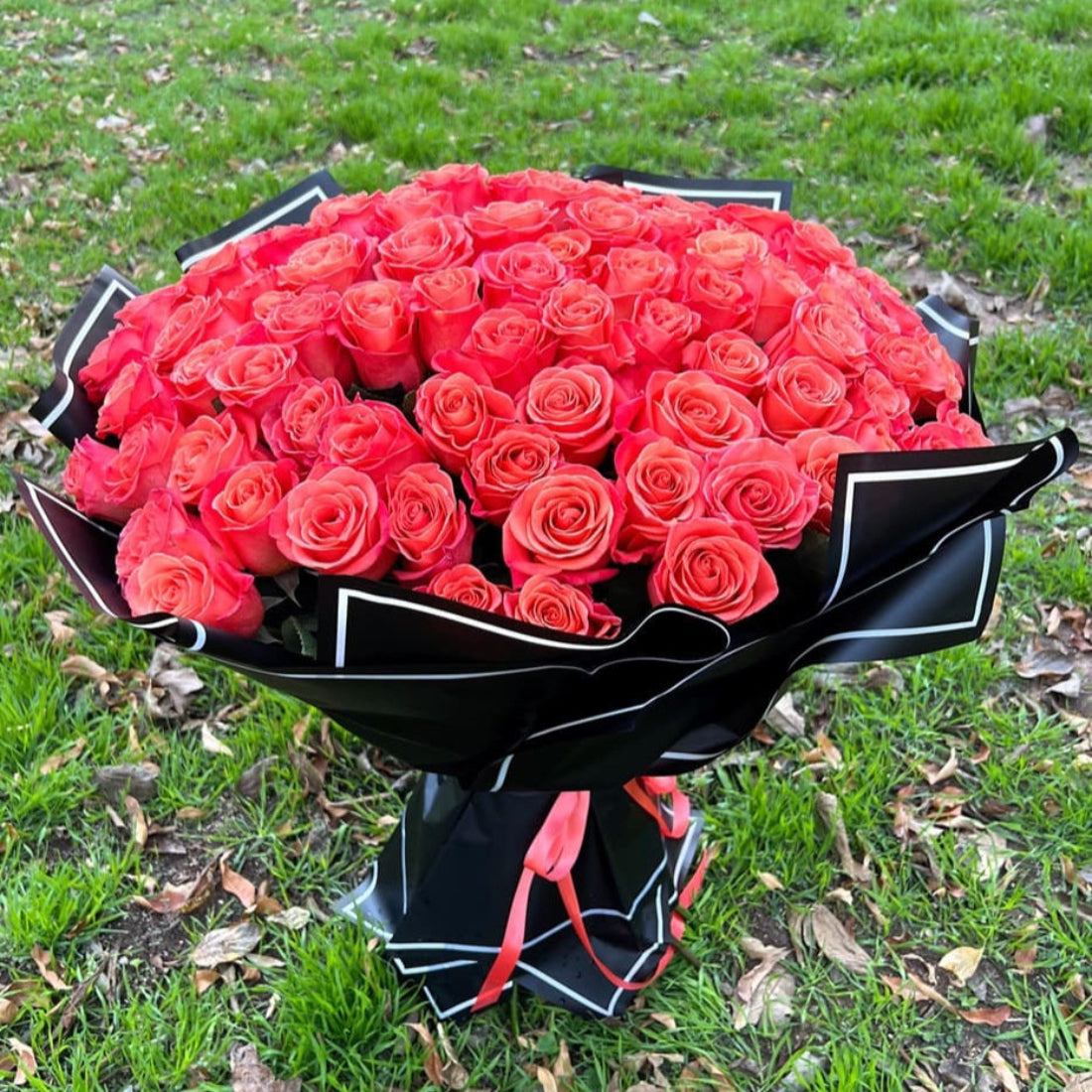 100 Orange Roses Bouquet