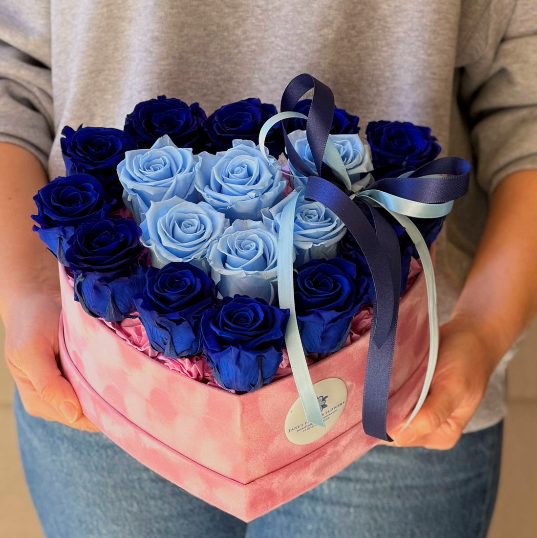 Blue Moon Bouquet (preserved roses)