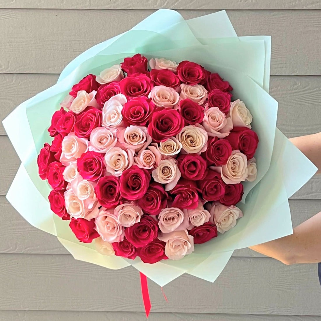 50 VIP Pink Premium Bouquet