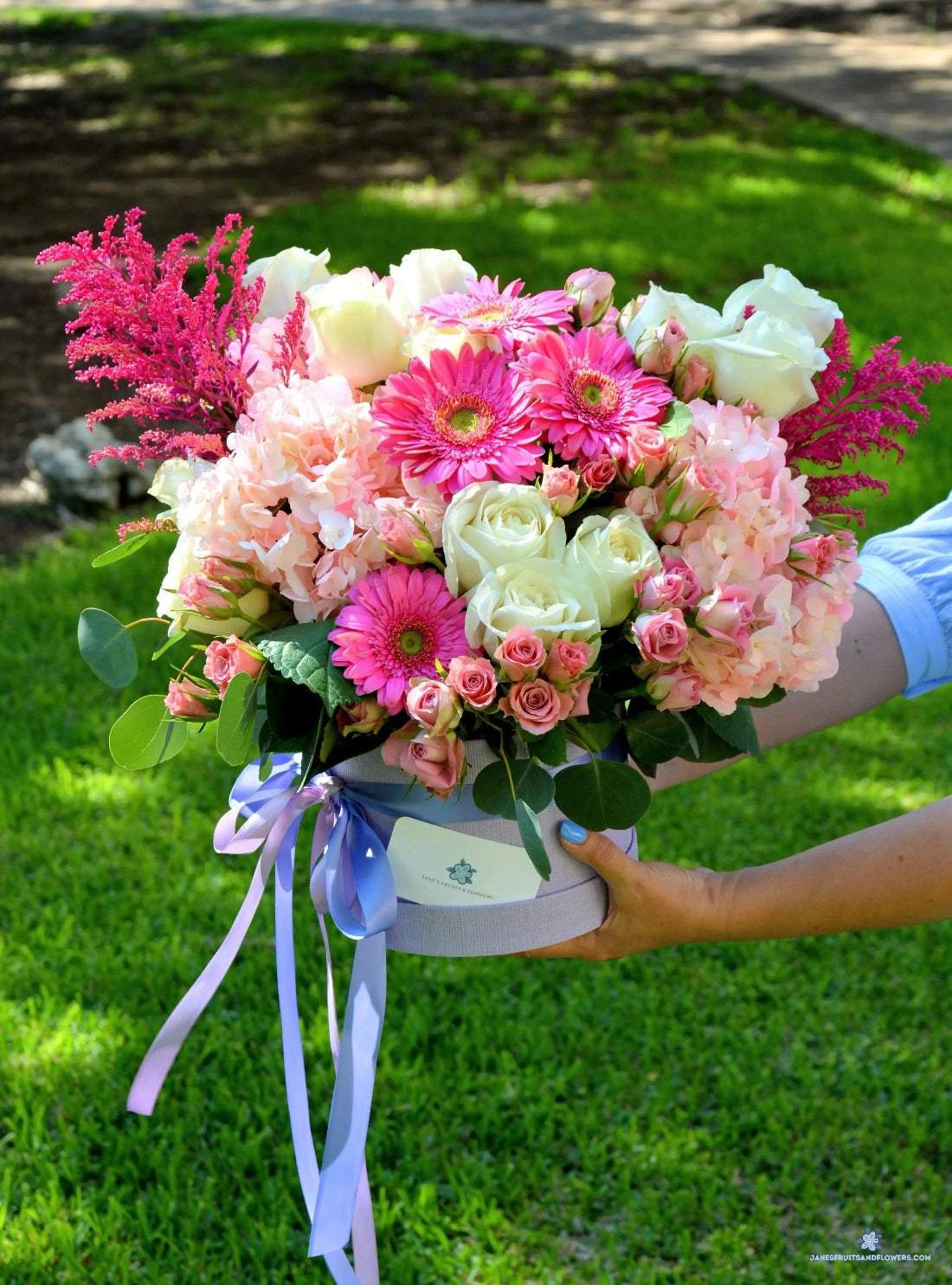 Flamingo Bouquet - Jane's Fruits And Flowers