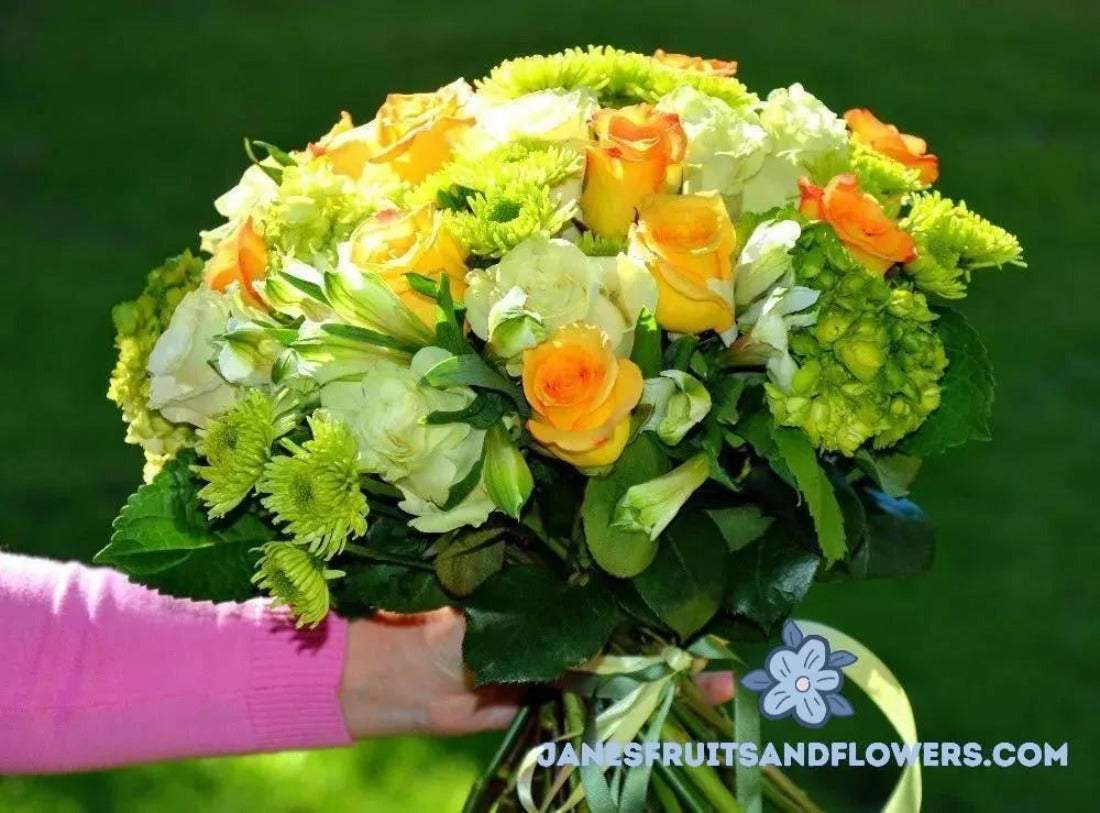 Gracia Bouquet - Jane's Fruits And Flowers