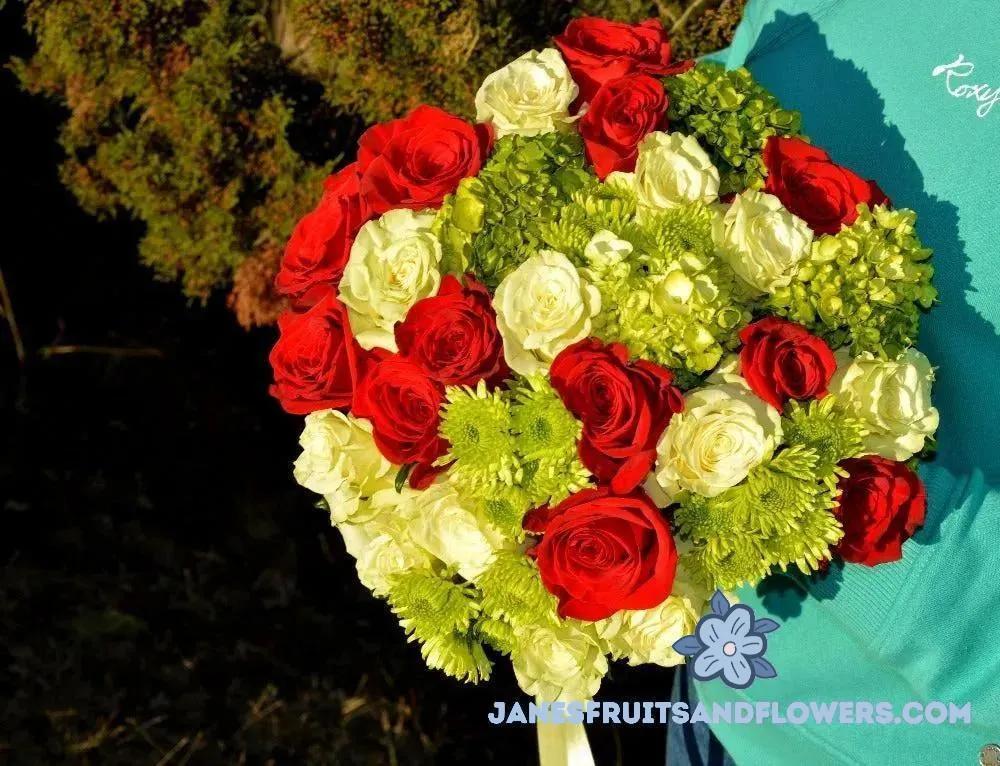 Melody Bouquet - Jane's Fruits And Flowers