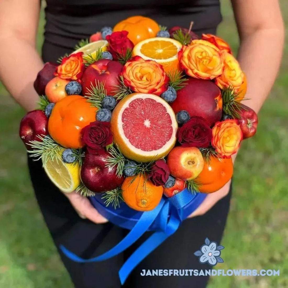Moonlight Bouquet - Jane's Fruits And Flowers