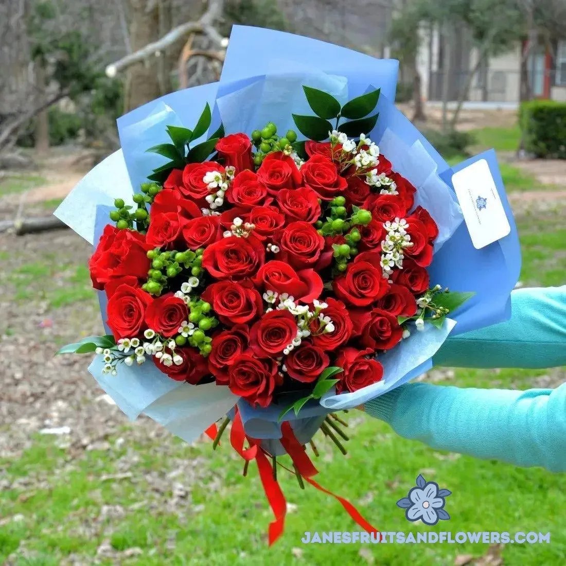 Moulin Rouge Bouquet - Jane's Fruits And Flowers