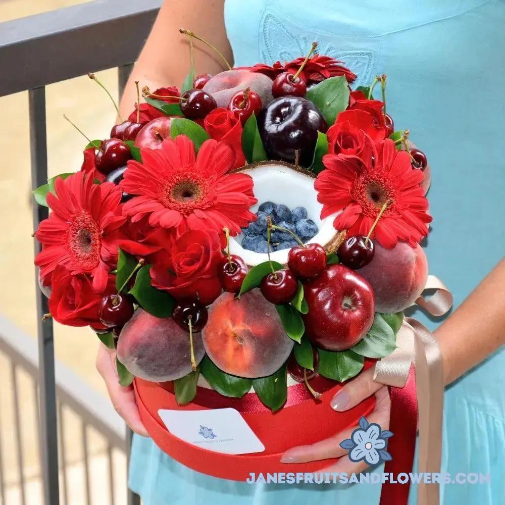 Naomi Bouquet - Jane's Fruits And Flowers