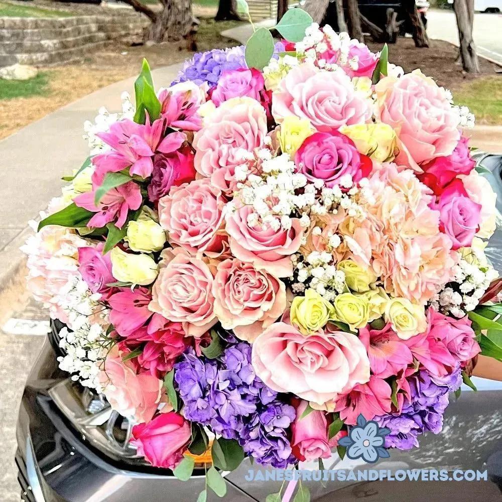 Purple Fresh Deluxe Bouquet - Jane's Fruits And Flowers