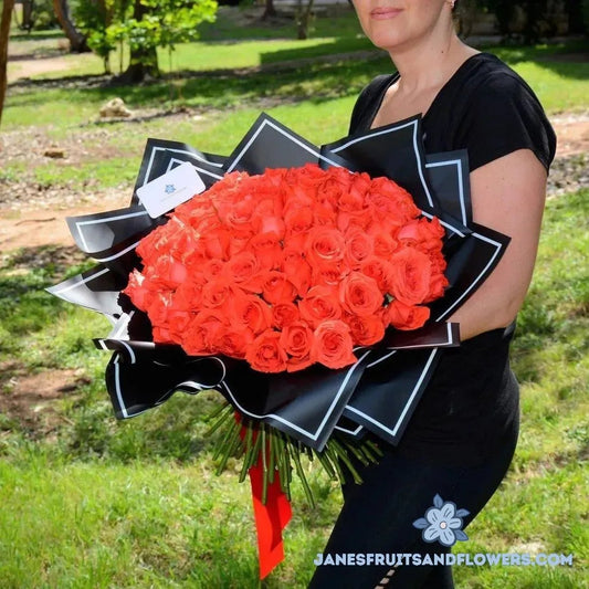100 Orange Roses Bouquet - jane's fruits and flowers
