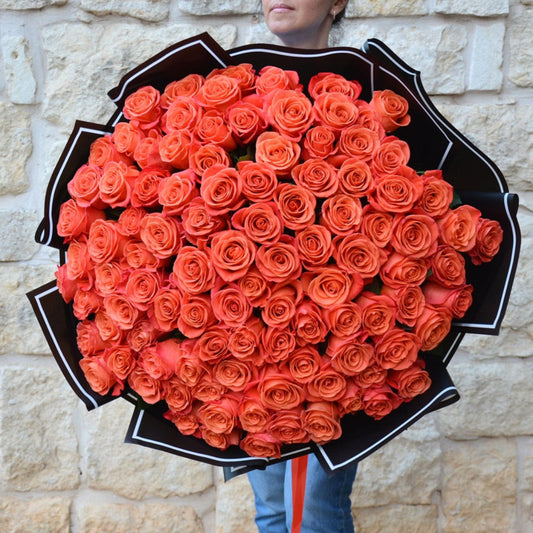 100 Orange Roses Bouquet