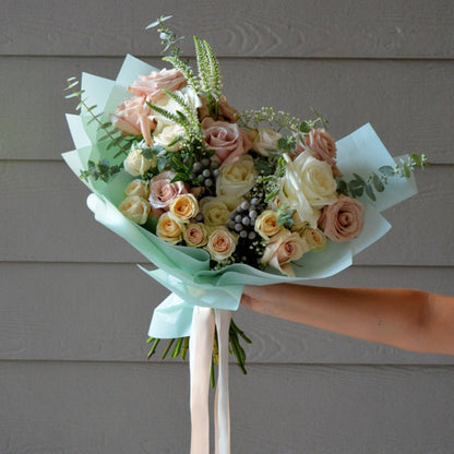 Champagne Shores Bouquet