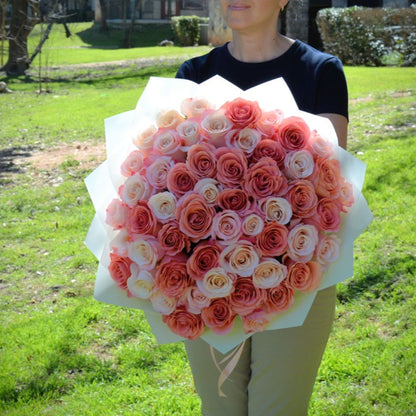 50 Premium Roses Bouquet