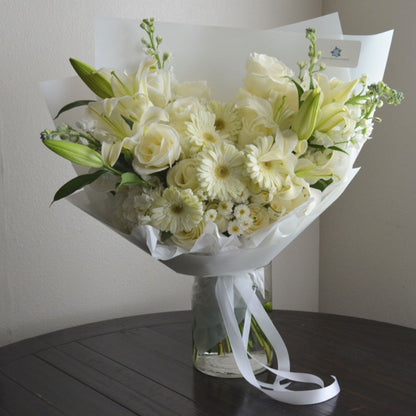 White Romantic & Love Bouquet