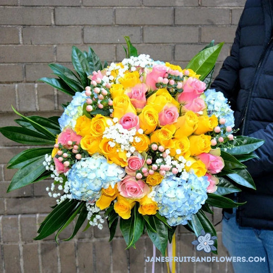 Big Apple Holidays Bouquet - Janes Fruits and Flowers