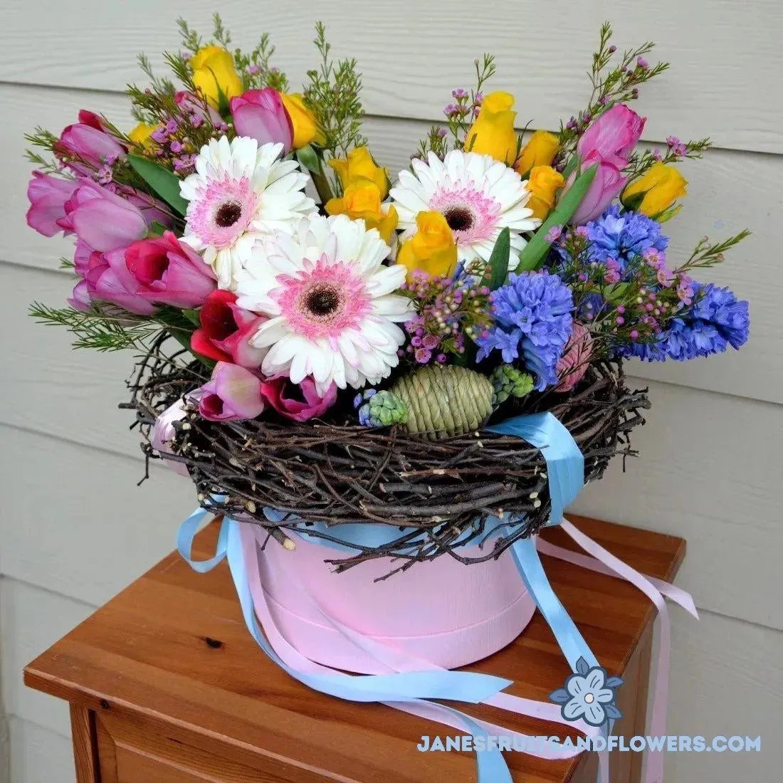 Happy Easter Nest Bouquet - Jane's Fruits And Flowers