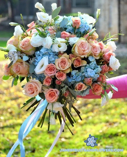 Beautiful Love Story Bouquet - Jane's Fruits And Flowers