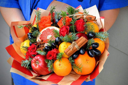 Miracle Christmas Bouquet - Janes Fruits and Flowers