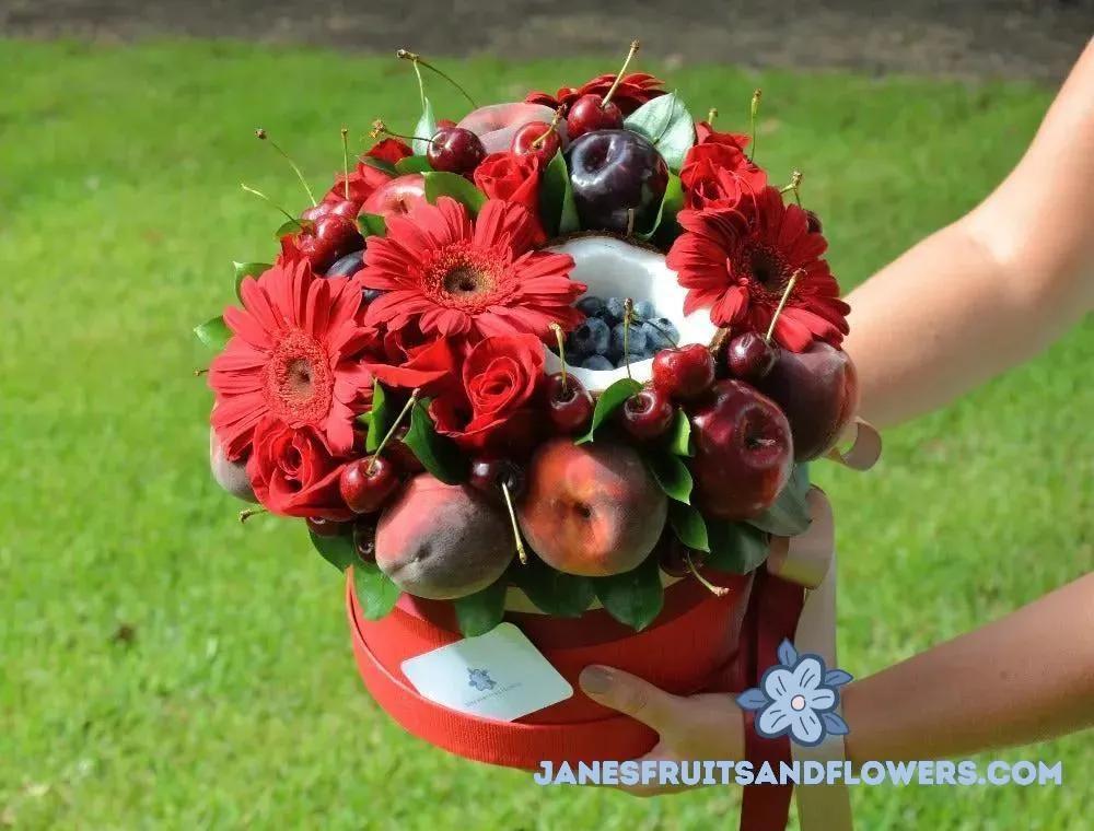Naomi Bouquet - Jane's Fruits And Flowers