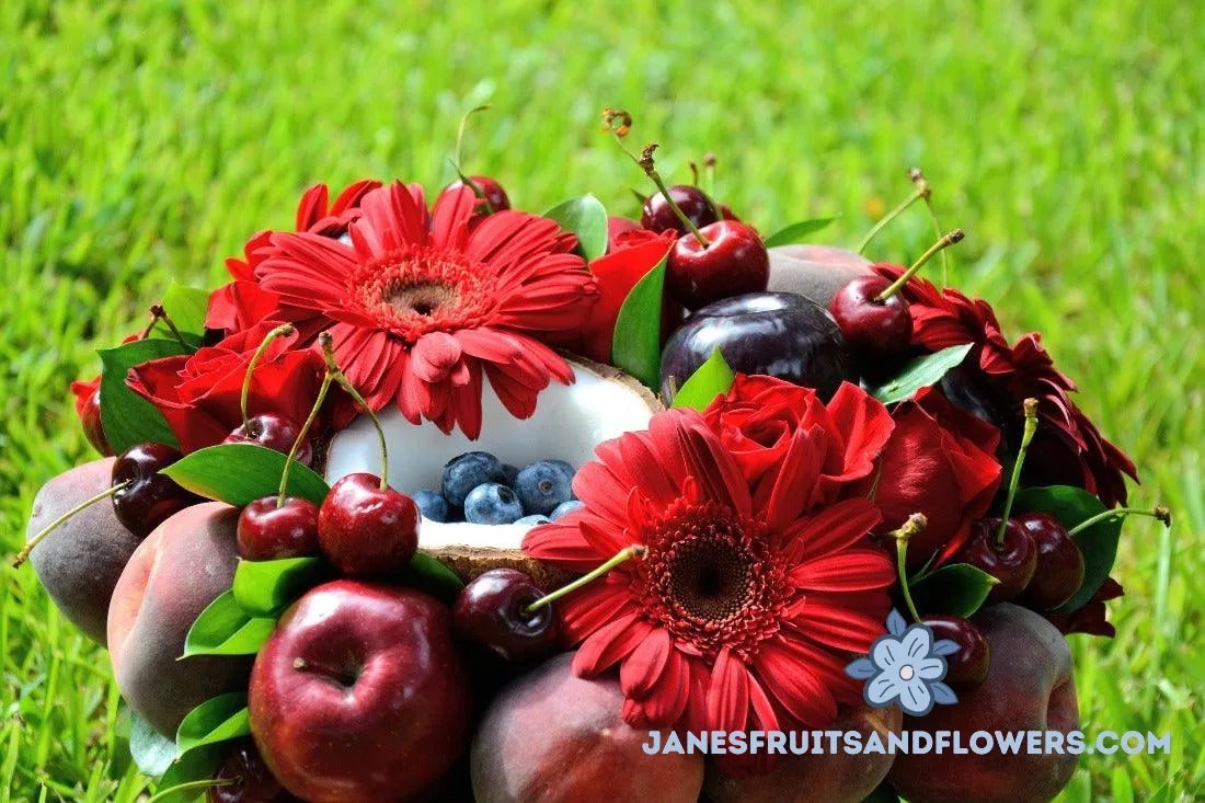 Naomi Bouquet - Janes Fruits and Flowers