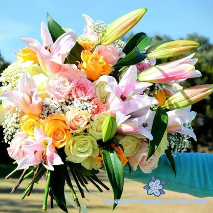 Pearl Bouquet - Jane's Fruits And Flowers