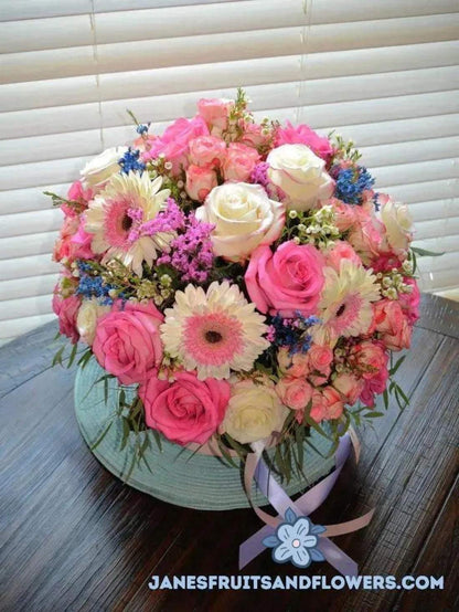 Summer Breeze Bouquet - Jane's Fruits And Flowers