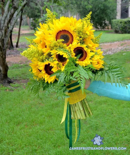 Sunflowers Bouquet - Jane's Fruits And Flowers
