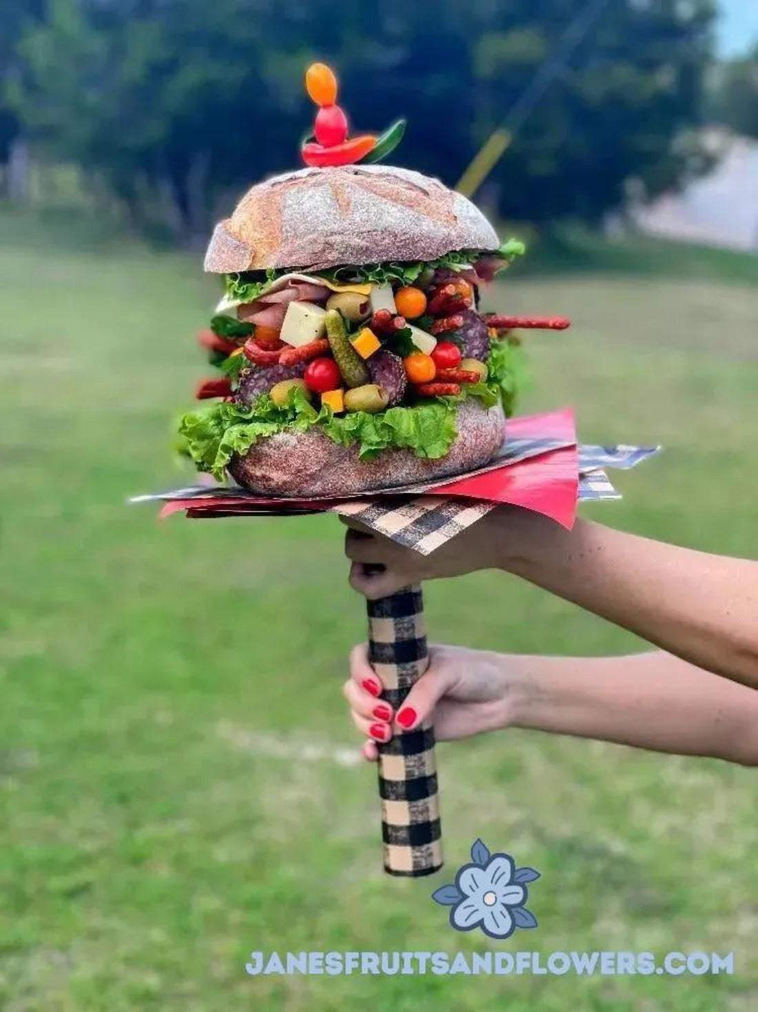 Texas Burger Bouquet - Jane's Fruits And Flowers