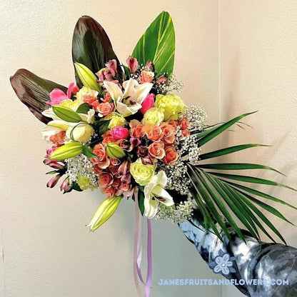 Tropical Bouquet of Roses & Lilies - Jane's Fruits And Flowers