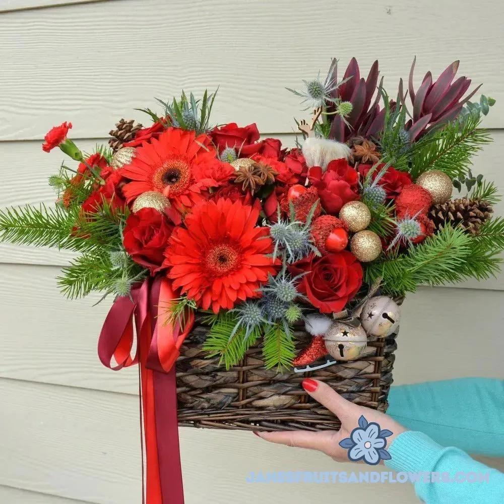 Very Merry Christmas Bouquet - Jane's Fruits And Flowers