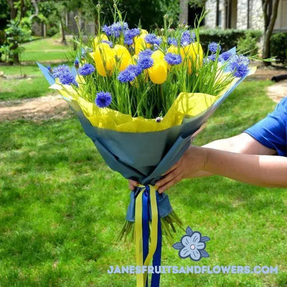 Zori Bouquet - Jane's Fruits And Flowers